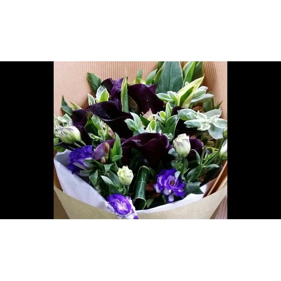 Black Color Calla Lily Bouquet