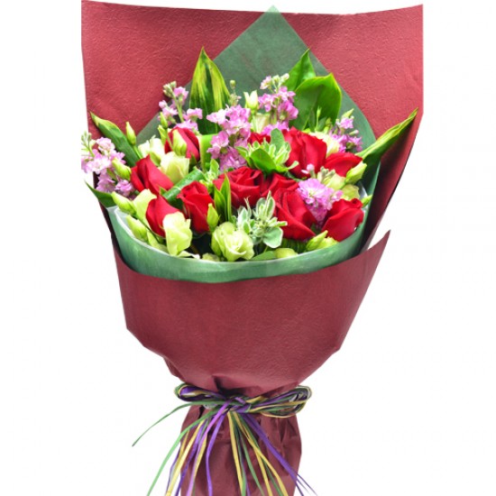 One Dozen Roses Bouquet 