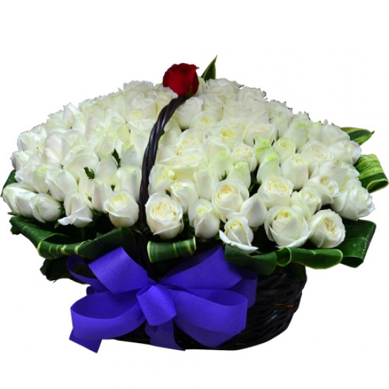 101 Roses arrangement in Basket